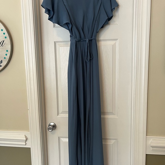 David’s Bridal Flutter Sleeve Georgette Wrap Dress Steel Blue - Picture 5 of 6